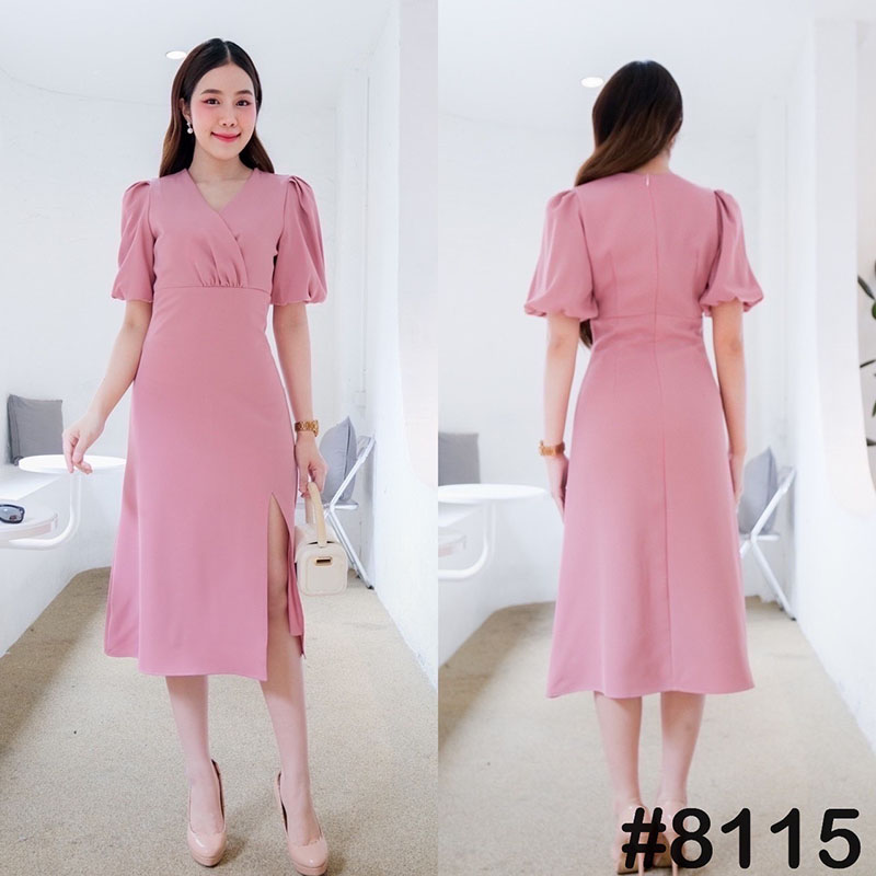 kudapy เดรสสั้นสีเขียว/สีชมพู/สีครีม คอวีแขนสั้น เกาหลีมินิมอลสุดๆ เน้นเอวคอดใส่ผอมสวย กระโปรงฟรีสะโพกผ่าหน้า พริ้วๆทิ้งตัว