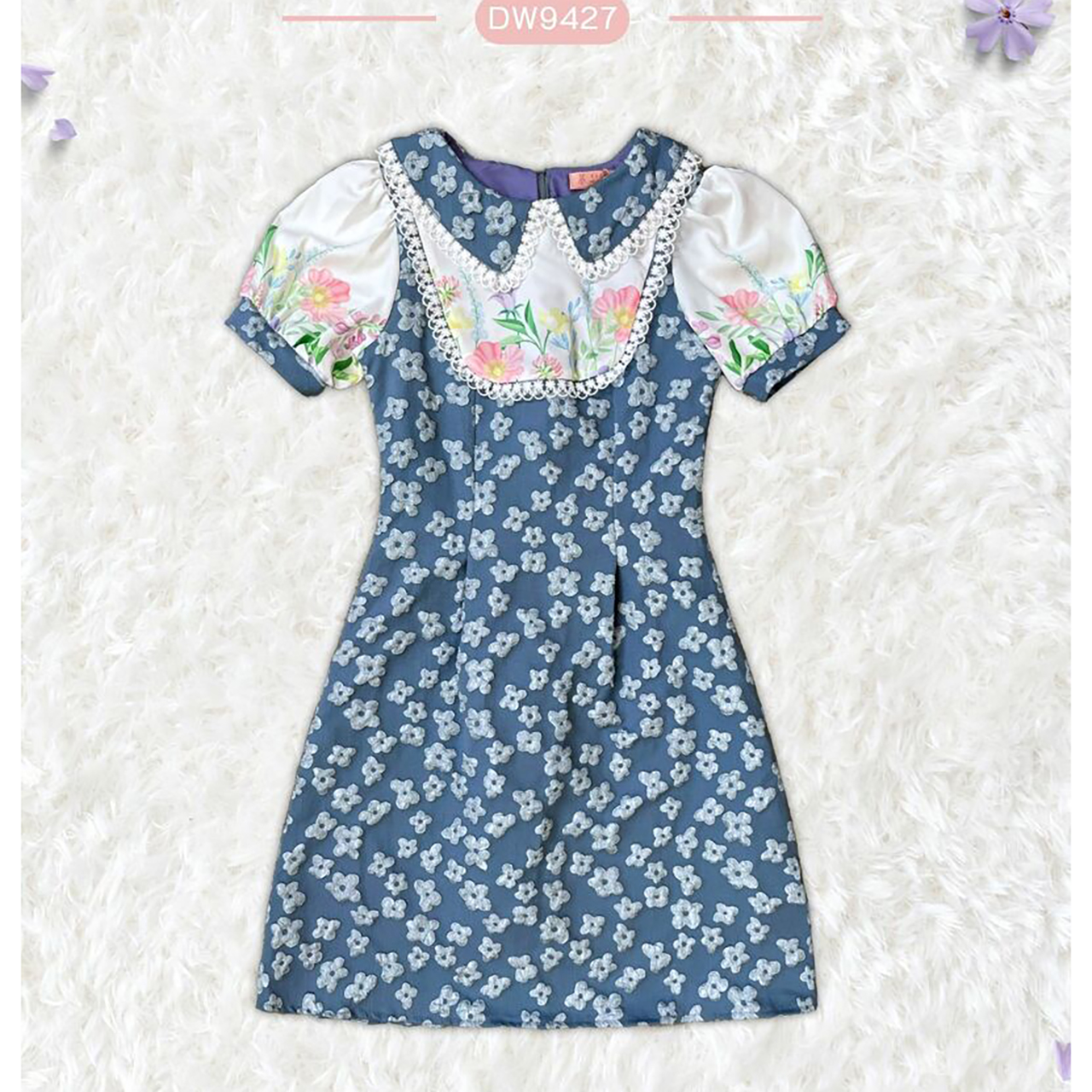 kudapy เดรสสั้นสีคราม/สีชมพู/สีแดง ทรงบานผ้าแจคกาดปักคดอก