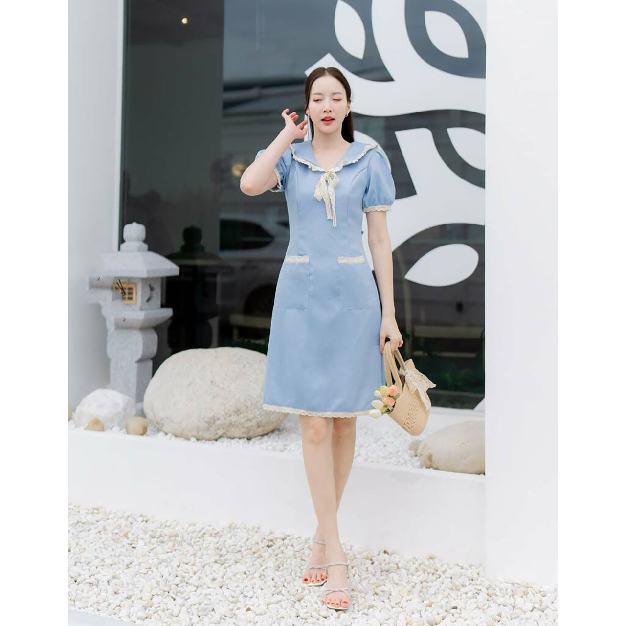 kudapy เดรสสั้สีชมพู/สีฟ้า/สีกรม คอปกแต่งลูกไม้แขนตุ๊กตา