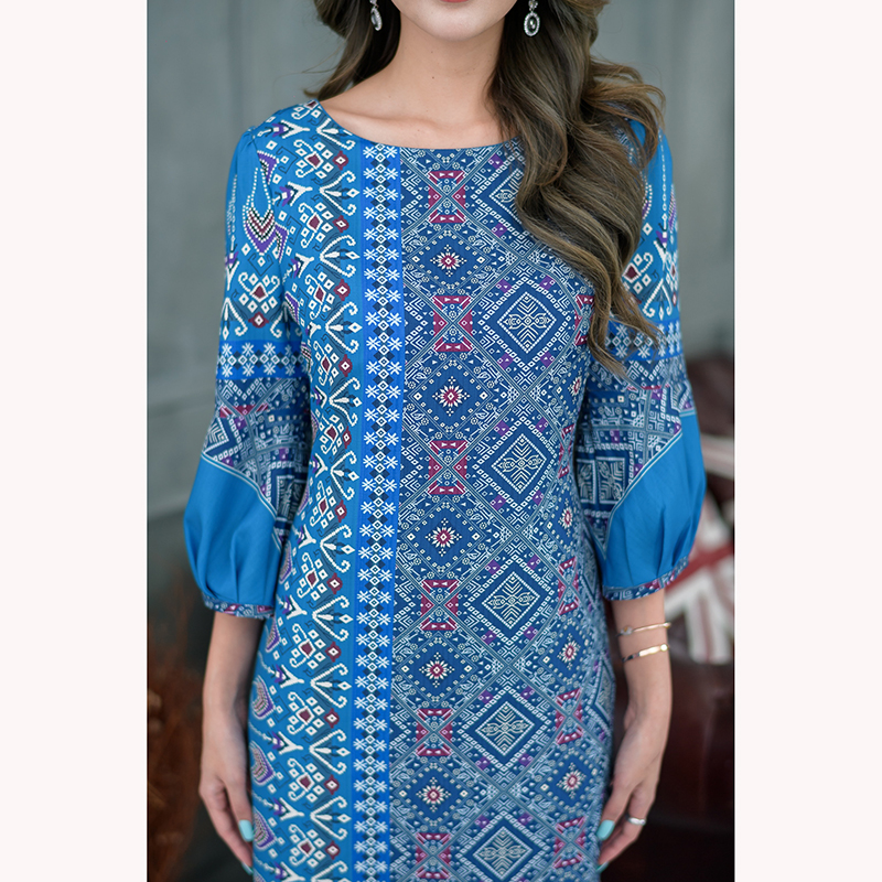 kudapy เดรสสั้นสีน้ำเงิน/สีม่วงกะปิ พิมพ์ลายไทย งานเนื้อผ้านิ่มใส่สบายค่ะ ใส่ทดแทนผ้าไทยเนื้อจะเบาไม่อึดอัด