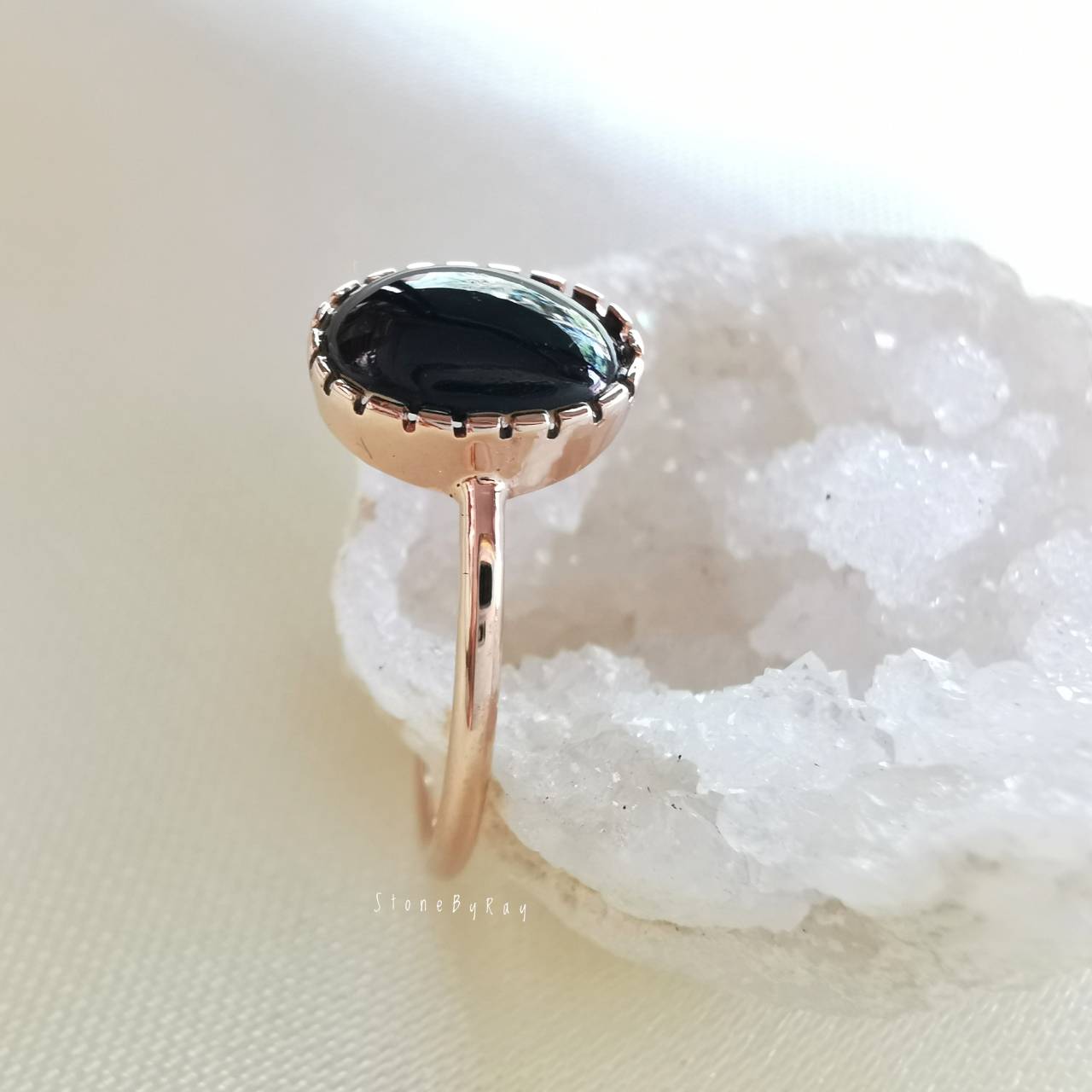 แหวนเงินชุบพิ้งโกลด์หินสะเก็ดดาว Tektite