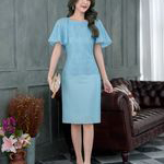 kudapy เดรสสั้นสีชมพู/สีฟ้า ลูกไม้ผ้าไหมญี่ปุ่น เป็นงานแขนระบายปีกผีเสื้อพองระบายดูหรู กระโปรงผ้าไหมญี่ปุ่น รุ่นนี้ออกงานมงคล