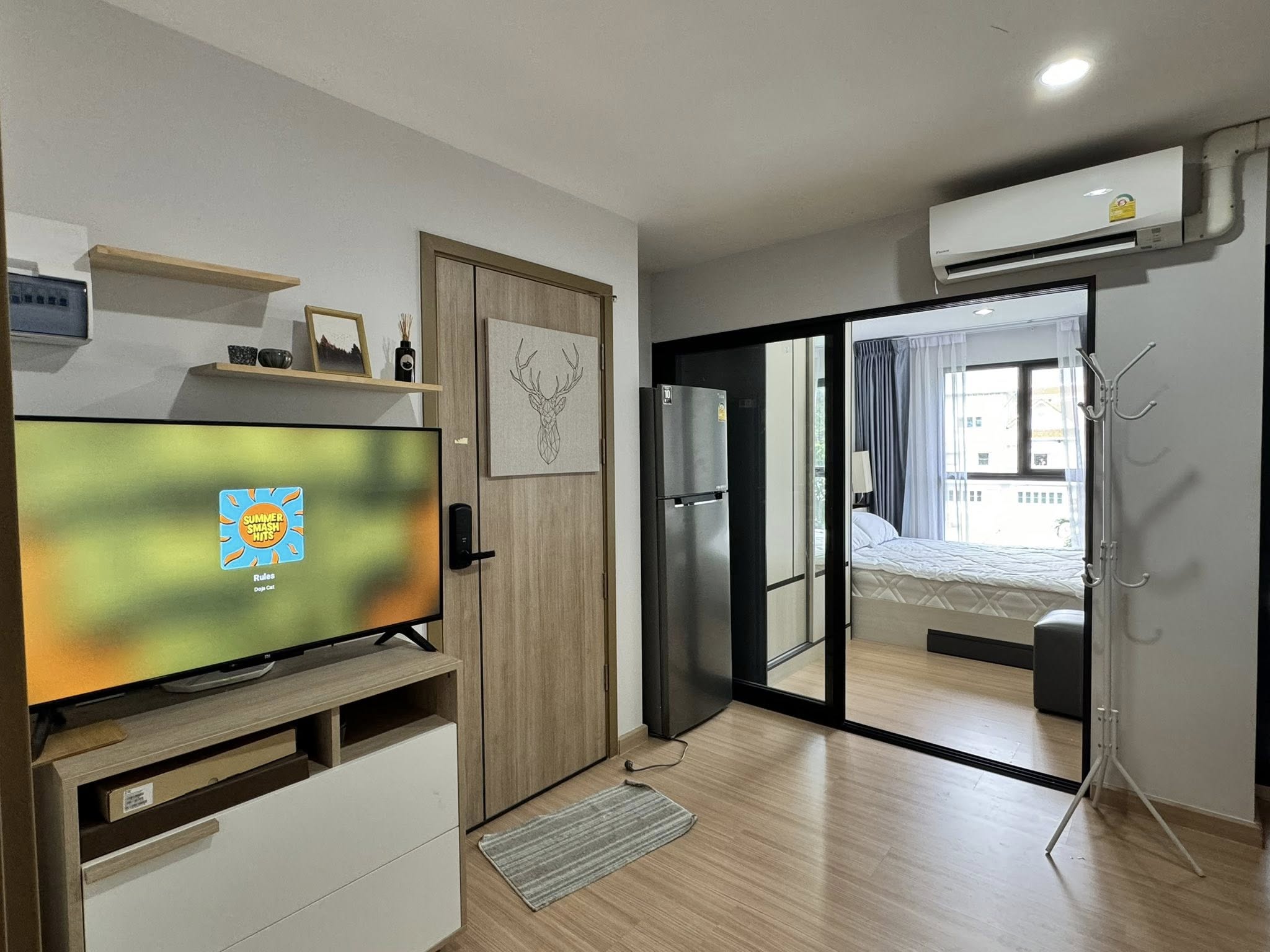 ให้เช่า Asher Sutthisan (แอชเชอร์ สุทธิสาร) 1 นอน 1น้ำ ขนาด 27 ตรม. ชั้น 4 ราคา 10,000 รถไฟฟ้าสุทธิสารและโชคชัย4
