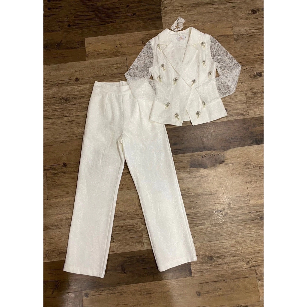 kudapy เซตเสื้อลูกไม้คอปกทรงสูท+กางเกงขายาวทรงกระบอกสีขาว ,สีชมพู