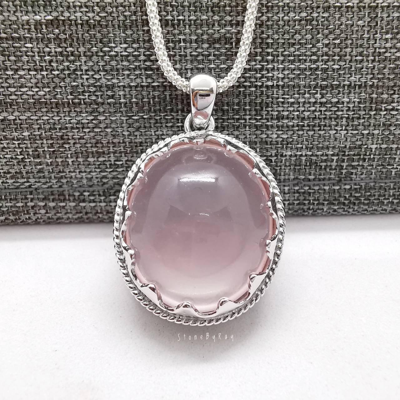 สร้อยคอเงินจี้หินโรสควอตซ์ Rose Quartz