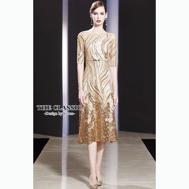 kudapy เดรสสั้นสีทอง/สีเทาเงิน ออกงานปักเลื่อม ใช้ผ้าเนื้อดีปักลวดลายด้วยเลื่อมสลับสี ปักแน่นลายชัด