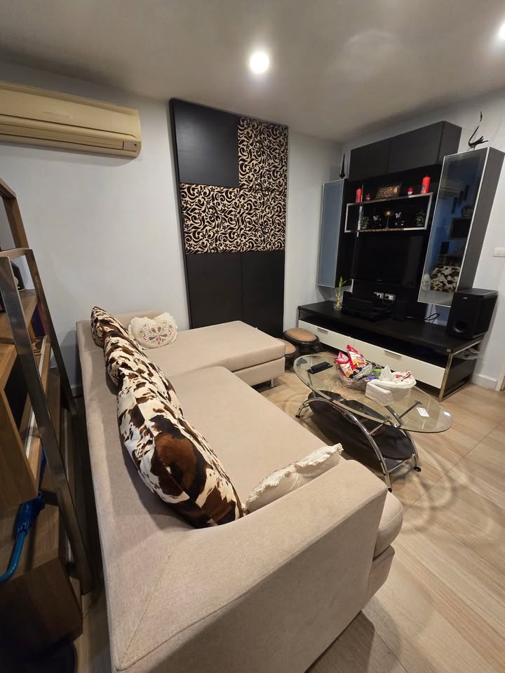 Low Rise โซนพื้นที่ ทองหล่อ18 ให้เช่าห้องแบบ 1ห้องนอน 1ห้องน้ำ คอนโด The Clover Thonglor Residence (เดอะ โคลเวอร์ ทองหล่อ เรสซิเดนซ์) ขนาดห้อง 46 ตรม. ชั้น 2 ตึก B