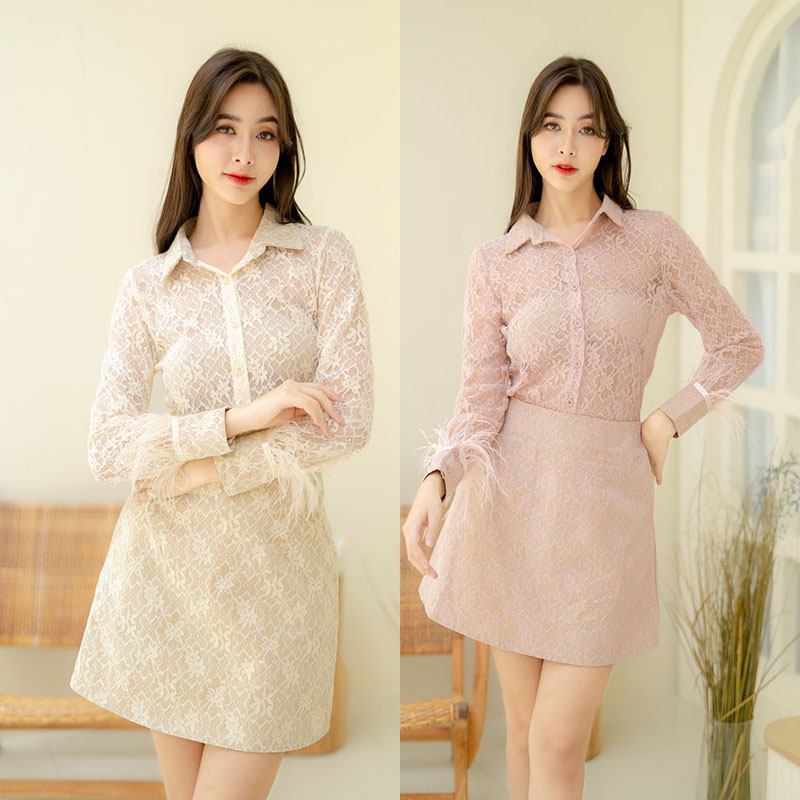 kudapy ชุดเช็ทเสื้อ+กระโปรงสีชมพู/สีครีม ผ้าระบายตัดต่อขนนกสุดฟรุ้งฟริ้ง ประกบคู่กับประโปรงอย่างลงตัว ใส่ไปเที่ยวเก๋ๆ