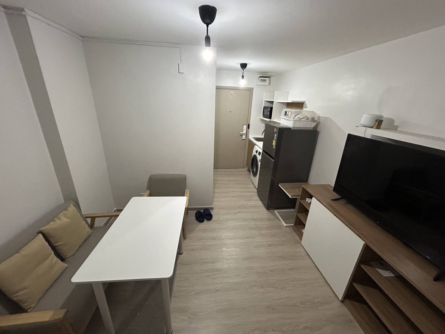 ให้เช่าคอนโด Elio Sukhumvit 64 (เอลลิโอ สุขุมวิท 64) โซน รถไฟฟ้า BTS ปุณณวิถีและอุดมสุข ห้องแบบ Studio / 1ห้องน้ำ ขนาดห้อง 22 ตรม. ชั้น 6 ตึก A