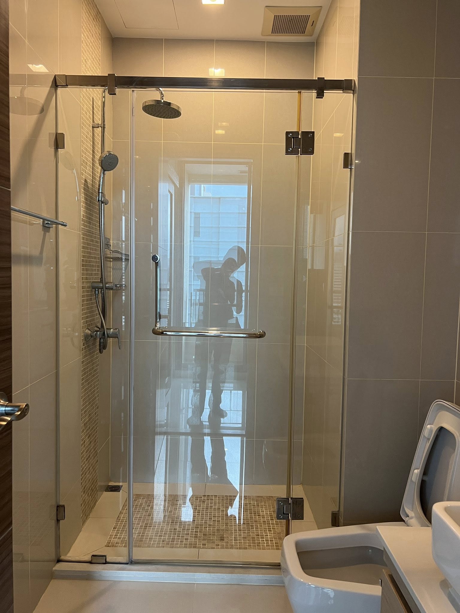 High Rise โซนพื้นที่ ติด MRT เพชรบุรี ให้เช่าห้องแบบ 1ห้องนอน 1ห้องน้ำ คอนโด Q Asoke (คิว อโศก) ขนาดห้อง 30 ตรม. ชั้น 34