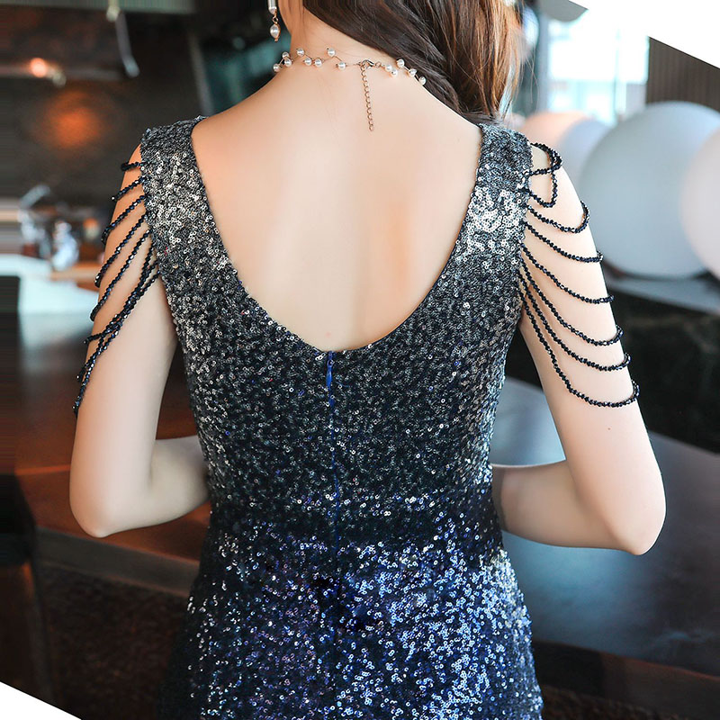 kudapy เดรสสั้นสีกรมท่า แขนกุดแต่งลูกปัด ปักเลื่อม ทรงเข้ารูป แนวเรียบหรู สวยดูแพง (ผ้ายือดตามหุ่น)