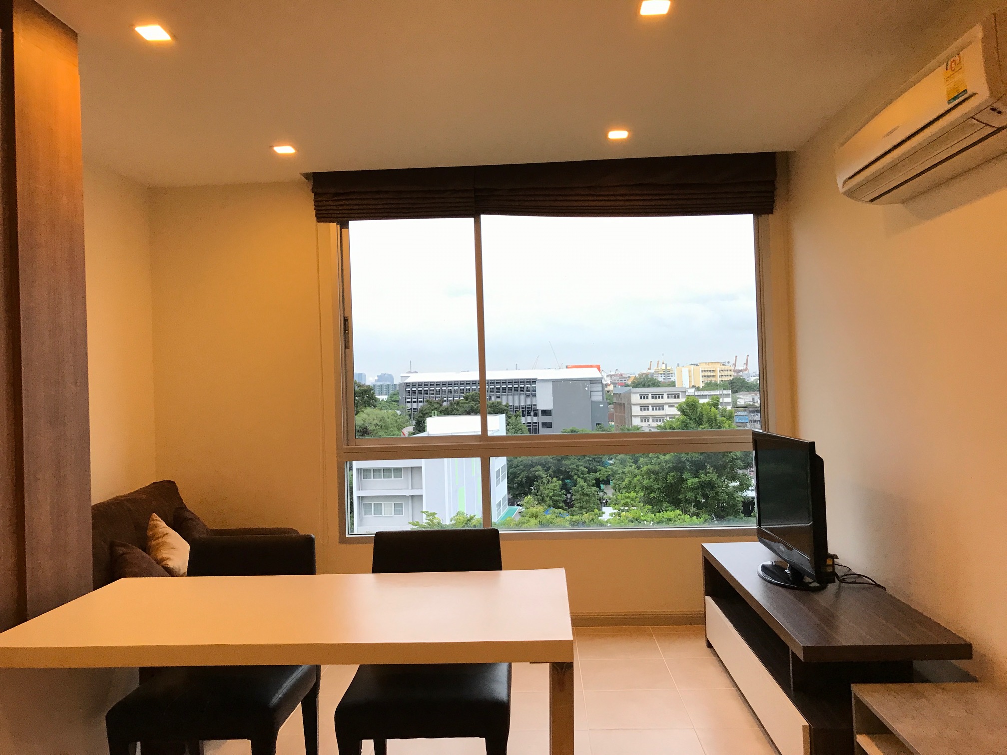 ปล่อยเช่าคอนโด Tree Condo Sukhumvit 42 (ทรี คอนโด สุขุมวิท 42) - 2ห้องนอน 1ห้องน้ำ 1ห้องนั่งเล่น - ใกล้ BTS พระโขนง - ขนาดห้อง 50 ตรม. ชั้น 8