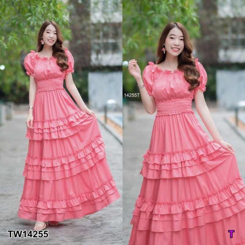 kudapy เดรสยาวสี ขาว ชมพู เหลือง แดง โอรส เปิดไหล่ แขนตุ๊กตา เอวสม็อกรอบ แต่งระบายชั้นๆ ทรงสวยบางระบายเข้ารูป