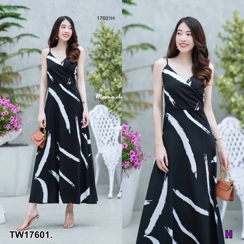 kudapy Maxi dress สายเดี่ยวลายขนนกด้านหน้าแต่งไข้ว ด้านหลังผูกโบว์สายไข