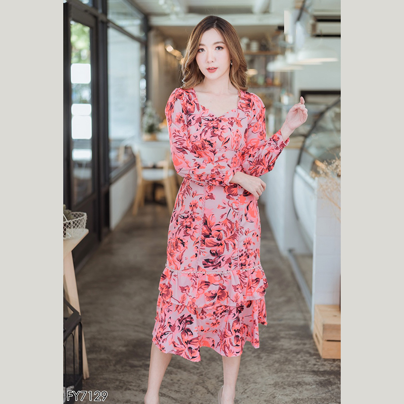 kudapyเดรสสั้นสีชมพู/ม่วง แขนยาวลายดอกไม้สวยดูดีน่ารัมากๆ