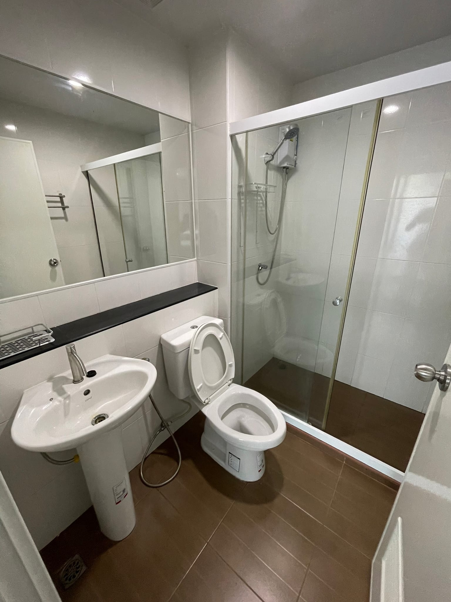 Low Rise โซนพื้นที่ BTS อ่อนนุช ให้เช่าห้องแบบ 1ห้องนอน 1ห้องน้ำ 1ครัวปิด คอนโด Regent Home Sukhumvit 81 (รีเจ้นท์ โฮม สุขุมวิท 81) ขนาดห้อง 28 ตรม. ชั้น 3 ตึก C