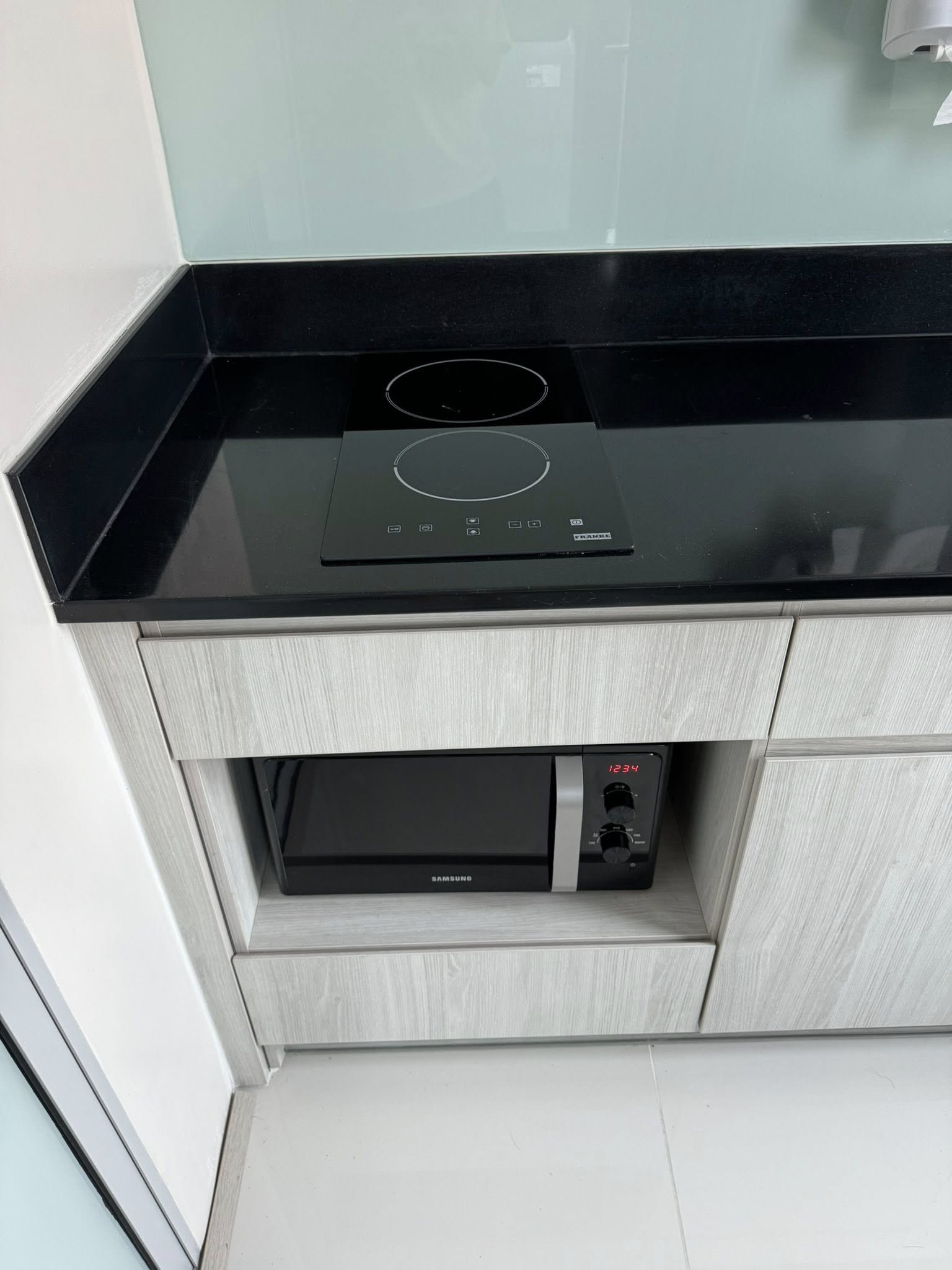 คอนโด Niche Mono Ramkhamhaeng (นิช โมโน รามคำแหง) High Rise โซนพื้นที่ รามคำแหง MRT รามคำแหง 34 ให้เช่าห้องแบบ 2ห้องนอน 1ห้องน้ำ ขนาดห้อง 40 ตรม. ชั้น 9