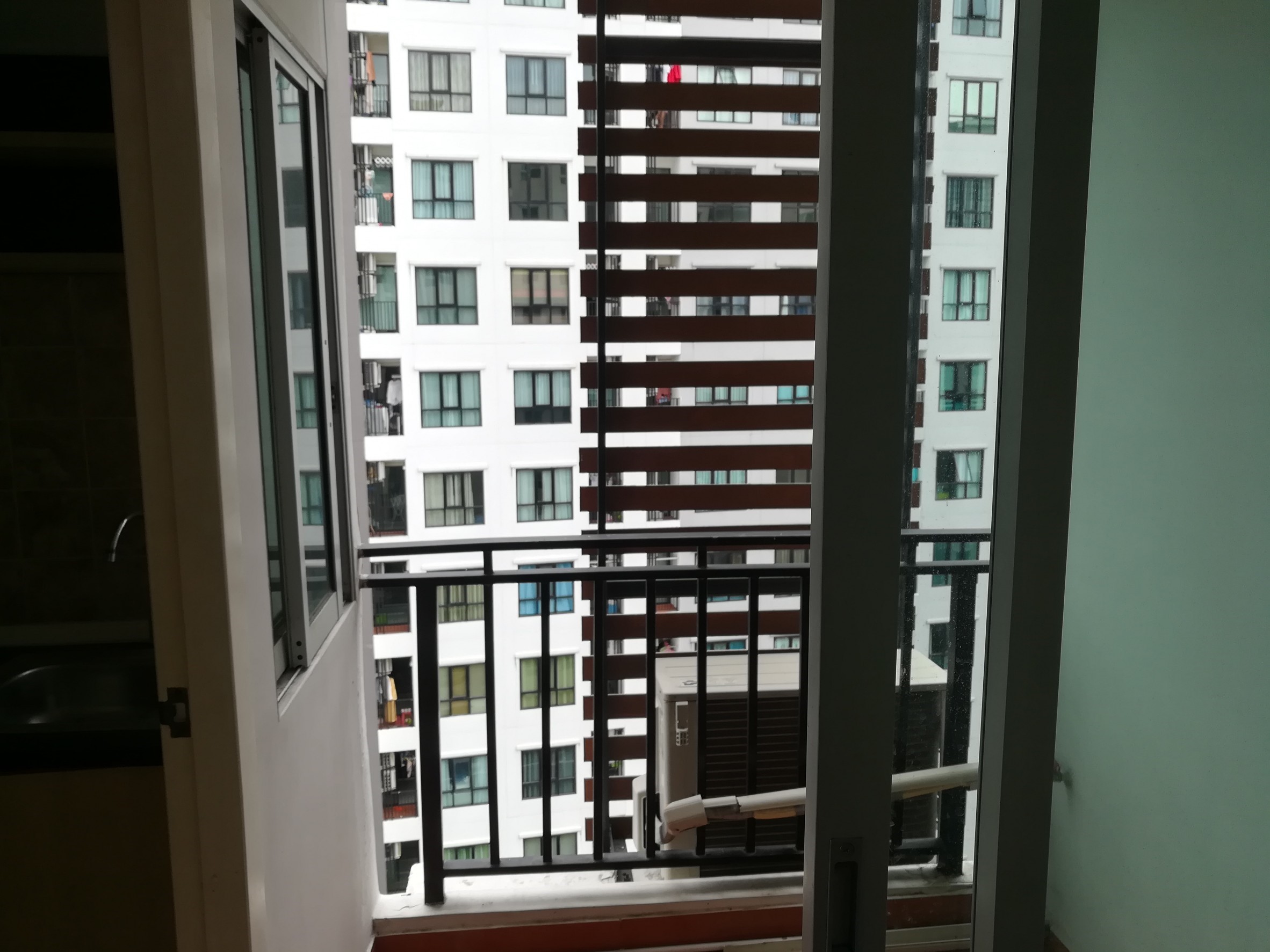 ให้เช่าคอนโดรีเจ้นท์ โฮม 10 ใกล้แยกวงเวียนบางเขนห้องใหญ่