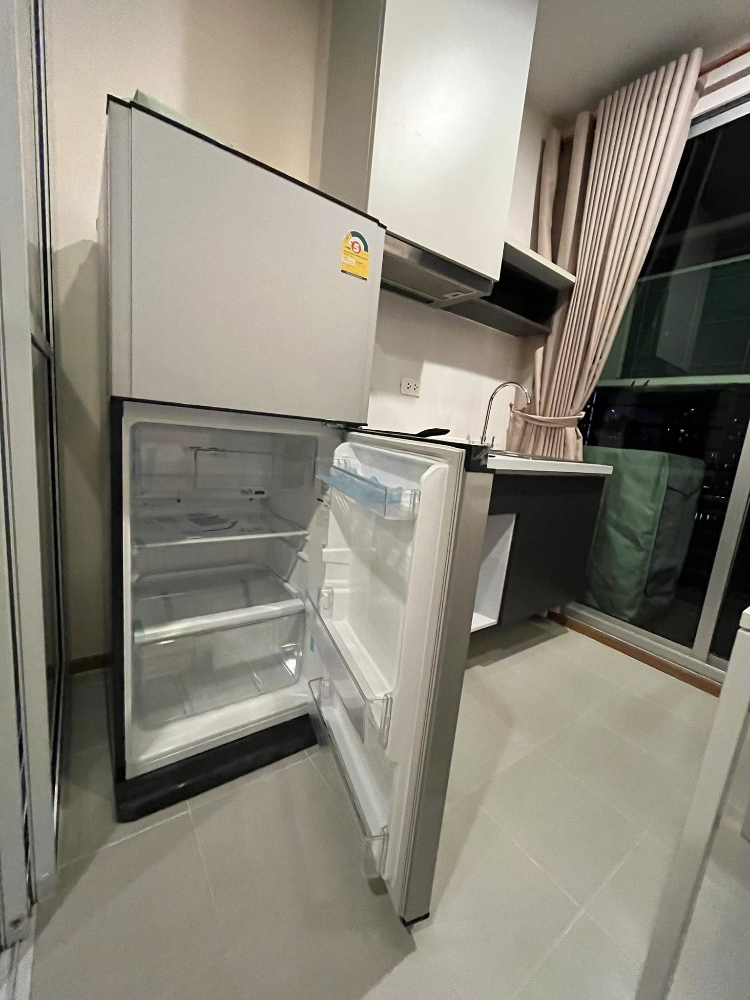 คอนโด The Base Sukhumvit 77 (เดอะ เบส สุขุมวิท 77) High Rise โซนพื้นที่ BTS อ่อนนุช ให้เช่าห้องแบบ 1ห้องนอน 1ห้องน้ำ 1ครัวปิด ขนาดห้อง 30 ตรม. ชั้น 12A ตึกB