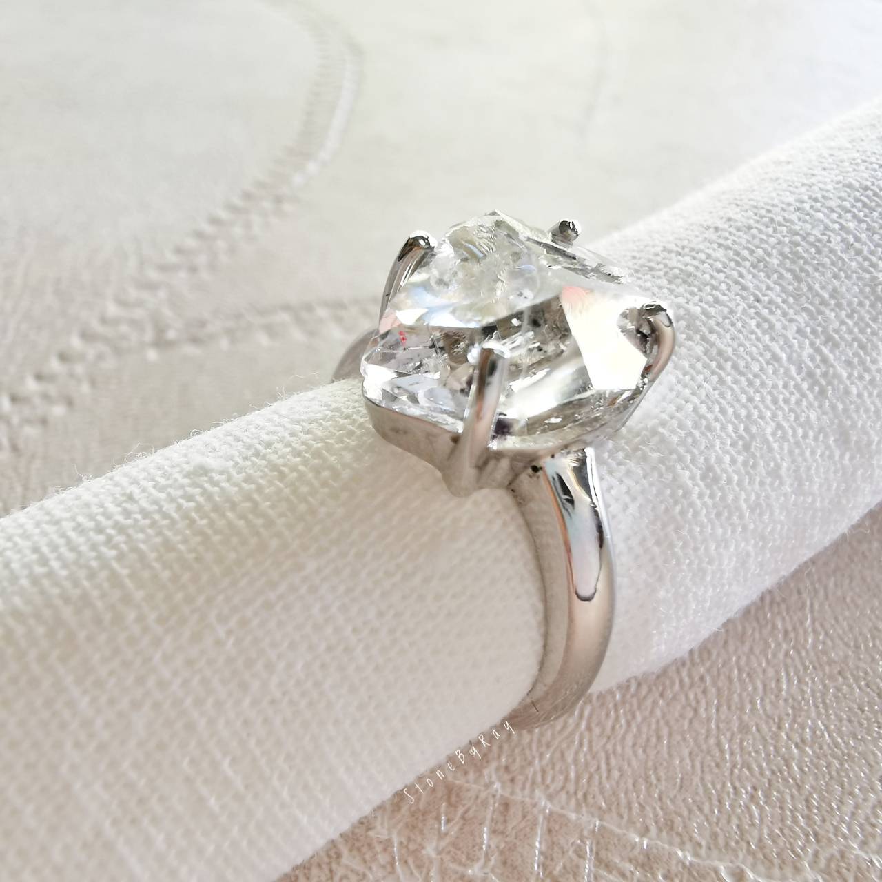 แหวนเงินหินเฮอร์คิเมอร์ไดม่อน Herkimer Diamond