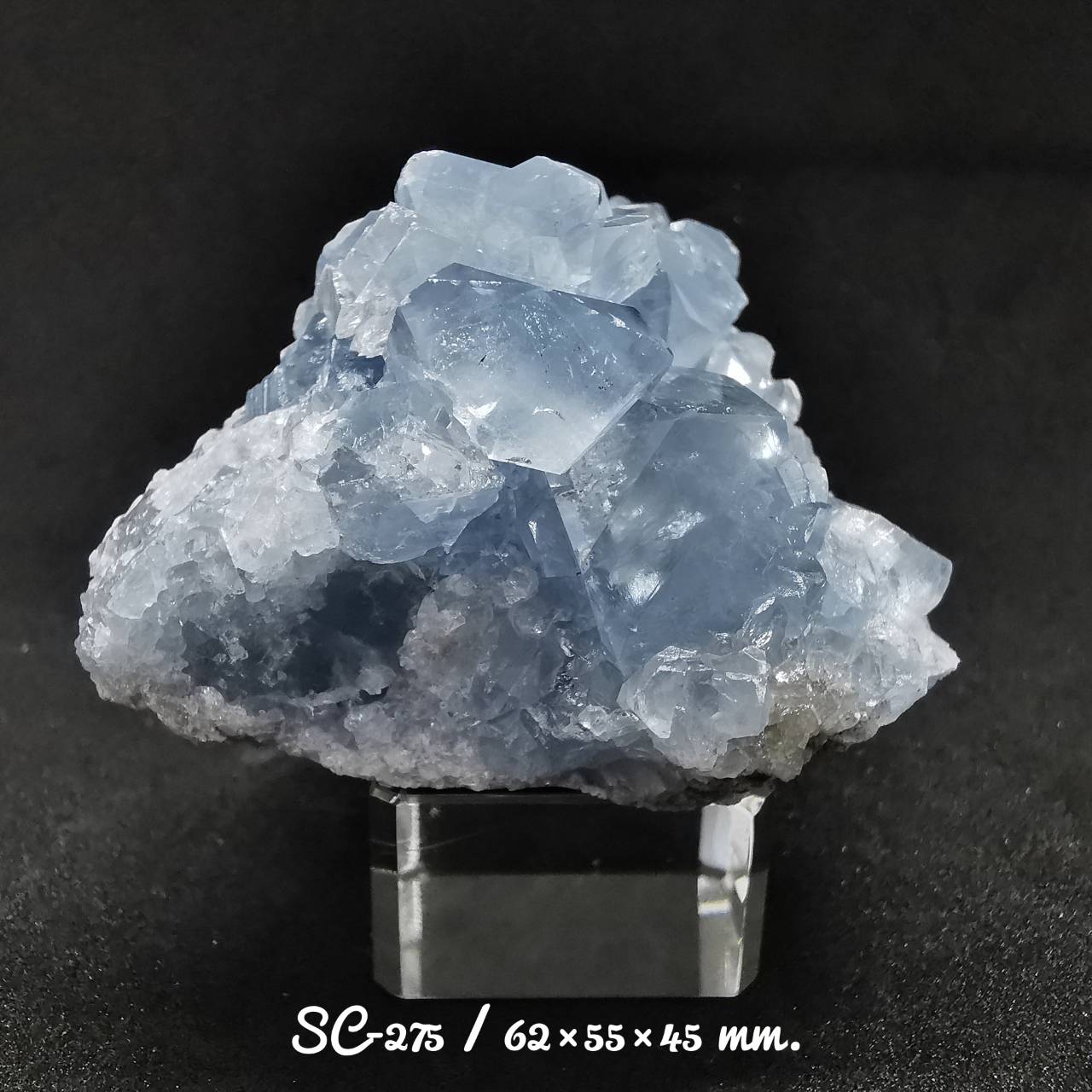 หินเซเลสไทน์ผลึกธรรมชาติ Celestine