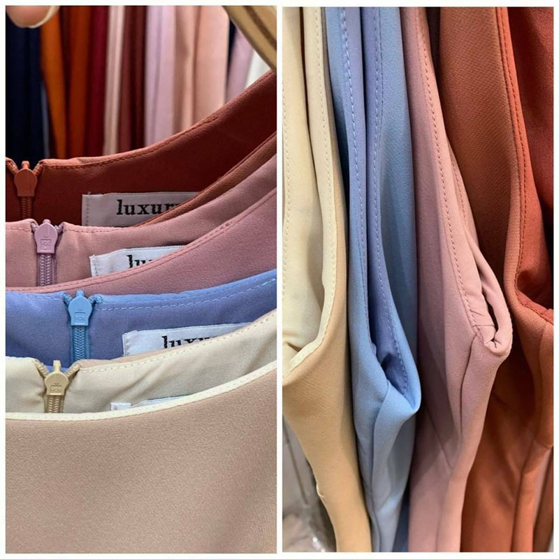 kudapy เดรสสั้นสีชมพู ครีม ฟ้า ชาไทย ผ้าบาร์บี้ เนื้อดี ยืดหยุ่น คัตติ้ง เอวสูงปรี๊ด จีบใต้อก กระโปรงบานตีเกร็ดเอว