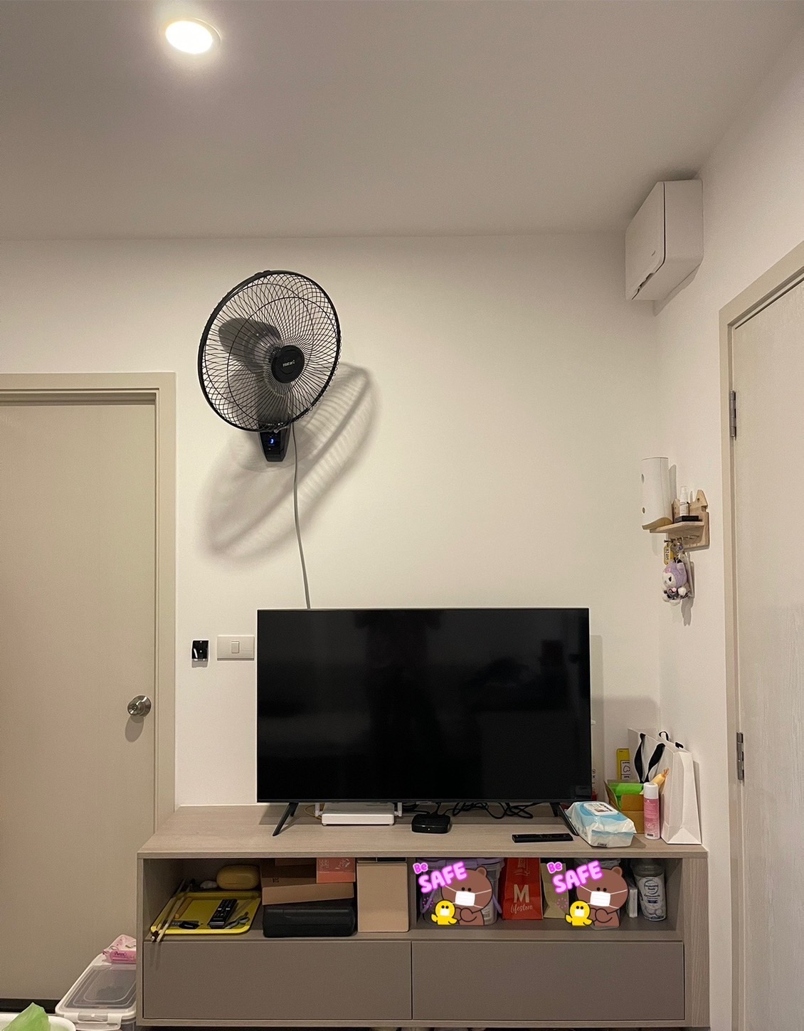 โซนพื้นที่ BTS วุฒากาศ ให้เช่าห้องแบบ 1ห้องนอน 1ห้องน้ำ 1ครัวปิด คอนโด Elio Sathorn-Wutthakat (เอลลิโอ สาทร-วุฒากาศ) High Rise ขนาดห้อง 31.48 ตรม. ชั้น 24 ตึกB