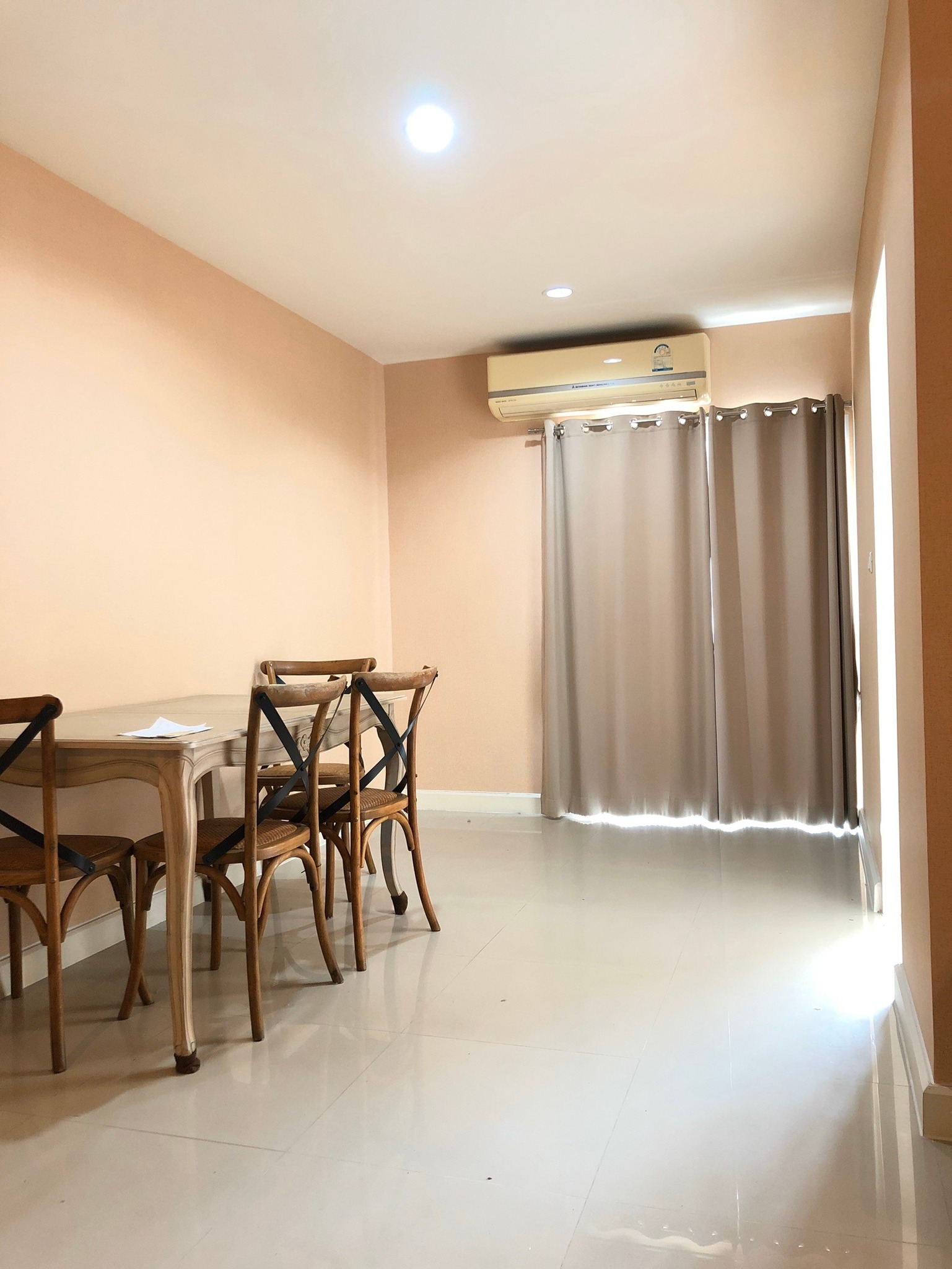 ให้เช่าคอนโด Metro Park Sathorn Phase 3 (เมโทร ปาร์ค สาทร เฟส 3) Low Rise โซนพื้นที่ BTS วุฒากาศ บางหว้า ห้องแบบ 1ห้องนอน 1ห้องน้ำ