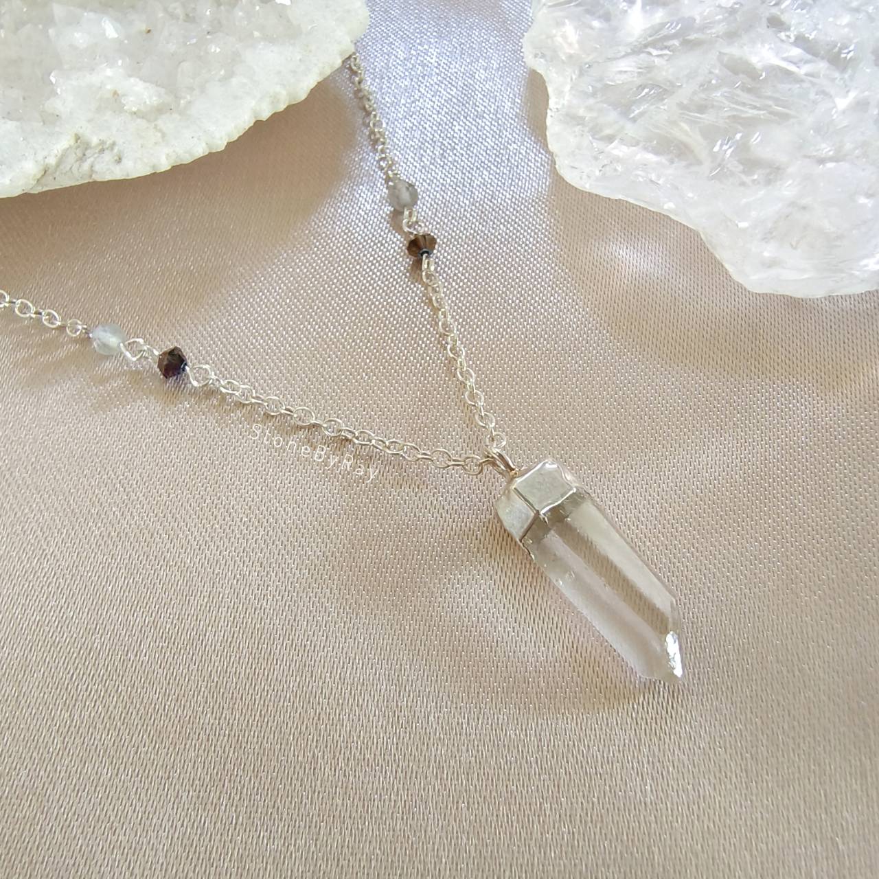 สร้อยคอเงินจี้หินคริสตัลควอตซ์ผลึกธรรมชาติ Crystal Quartz