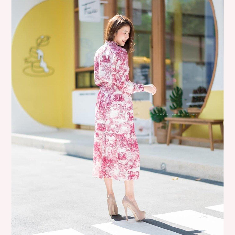 kudapy ชุดเซตดิออสีแดง/สีกรม ผ้าเนื้อดี ตัวเสื้อแต่งคอกลม มาพร้อมกระดุมด้านหน้าเปิดได้ทุกเม็ดนะค้า