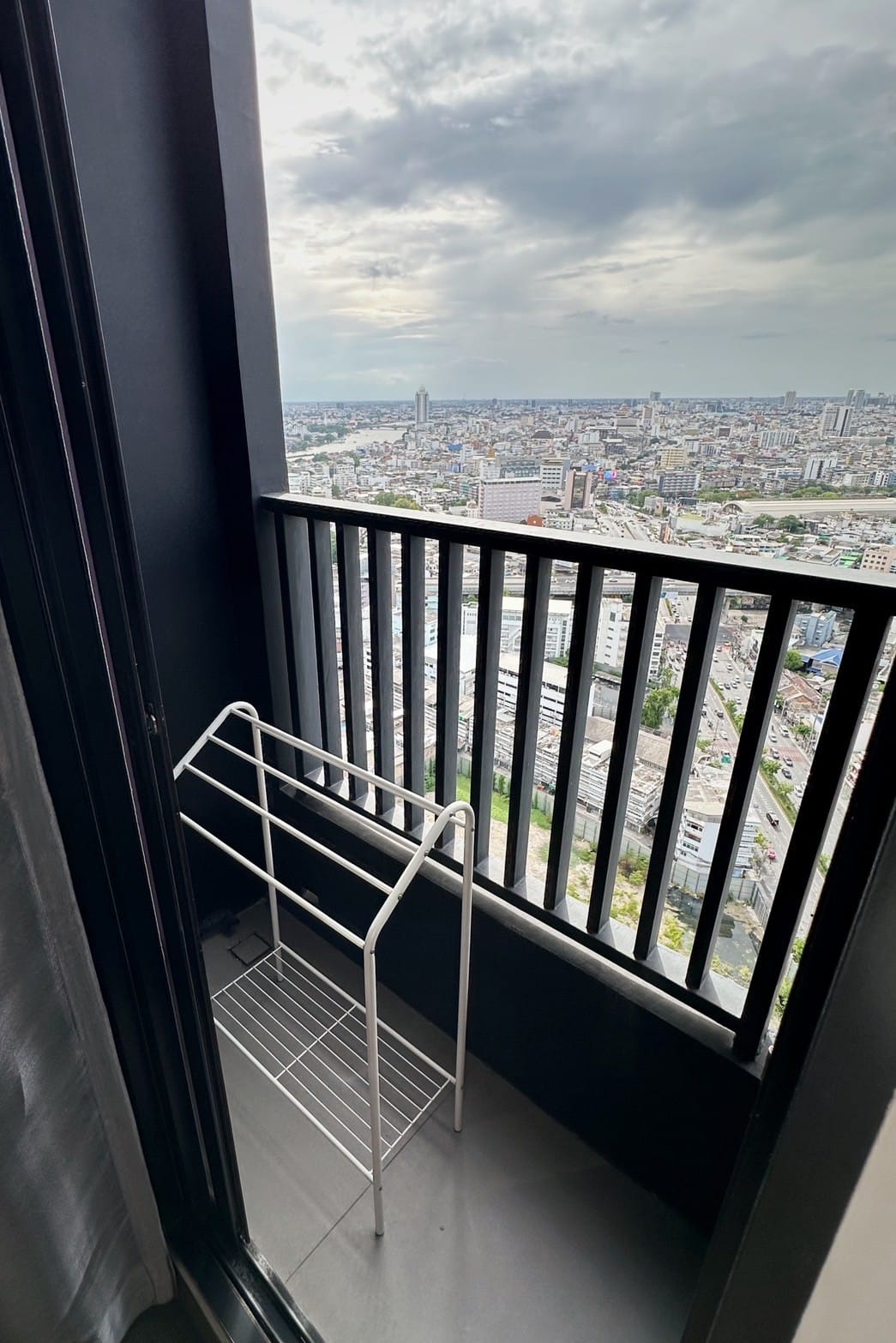 ปล่อยเช่าคอนโด Park Origin Chula Samyan (พาร์ค ออริจิ้น จุฬา สามย่าน) - ห้องใหม่ยังไม่เคยปล่อยเช่า 1ห้องนอน 1ห้องน้ำ 1ห้องนั่งเล่น - ใกล้ MRTสามย่านกับหัวลำโพง/จุฬา - ขนาดห้อง 34 ตรม. ชั้น 31