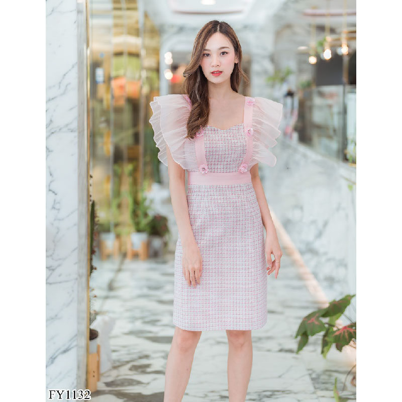 kudapy เดรสสั้นสีเขียว/สีชมพู ผ้าทวิตแขนระบาย