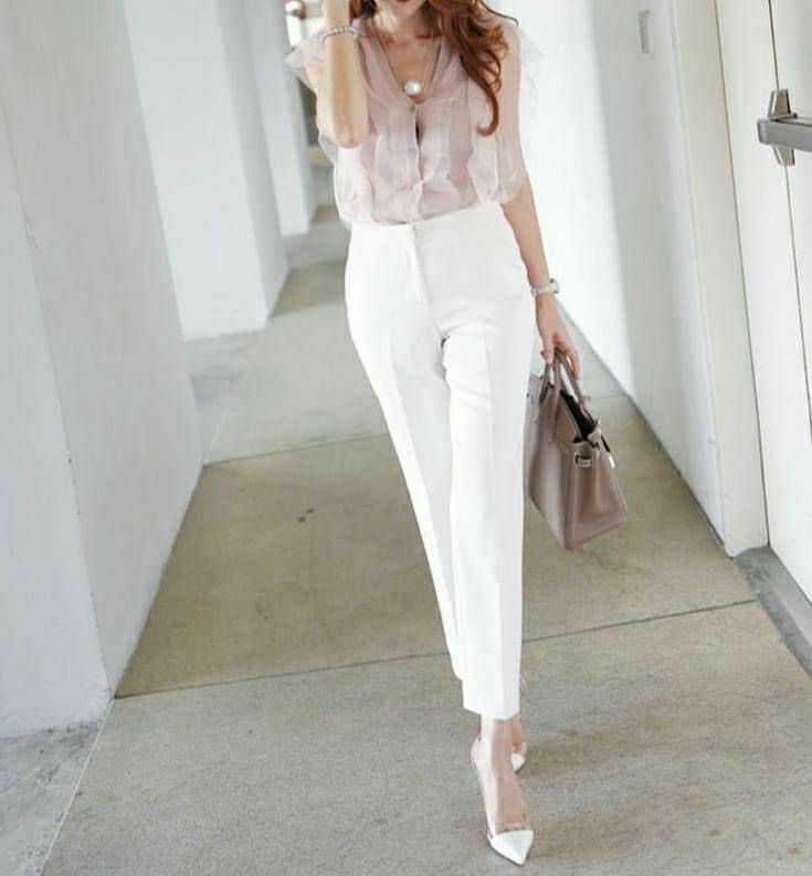 kudapy กางเกงขากระบอกเล็กเดปเอวสูงขา8ส่วน สีขาว สีดำ สีครีมเบจ สีเหลืองเลมอน เนื้อผ้าคอตตอนผสมสเปนใส่สบายค่ะ