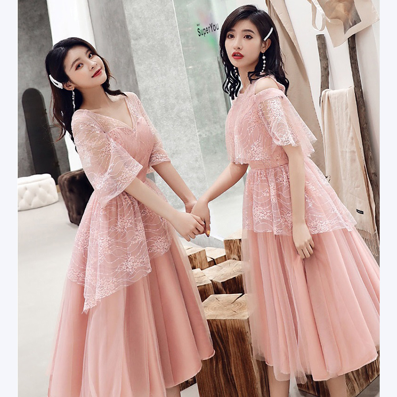 kudapy ชุดเดรสออกงานสีชมพูโอรส ตัวเสื้อผ้าลูกไม้ เปิดไหล่ ปิดต้นแขน