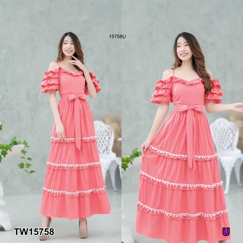 kudapy แม็กซี่เดรสสีชมพู ม่วง ม่วงอ่อน เขียว โอรสเข้ม สายเดี่ยวเว้าไหล่ แขน 2 ข้างระบายชั้น ผ้าไหมอิตาลี่ ระบายชั้นๆ