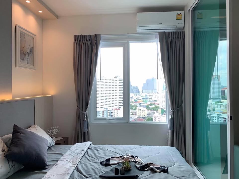 ให้เช่าห้องแบบ 1ห้องนอน 1ห้องน้ำ โซนพื้นที่ MRT ห้วยขวาง คอนโด Chapter One ECO Ratchada-Huaikwang (แชปเตอร์ วัน อีโค รัชดา – ห้วยขวาง) High Rise ขนาดห้อง 30 ตรม. ชั้น 18 ตึก H