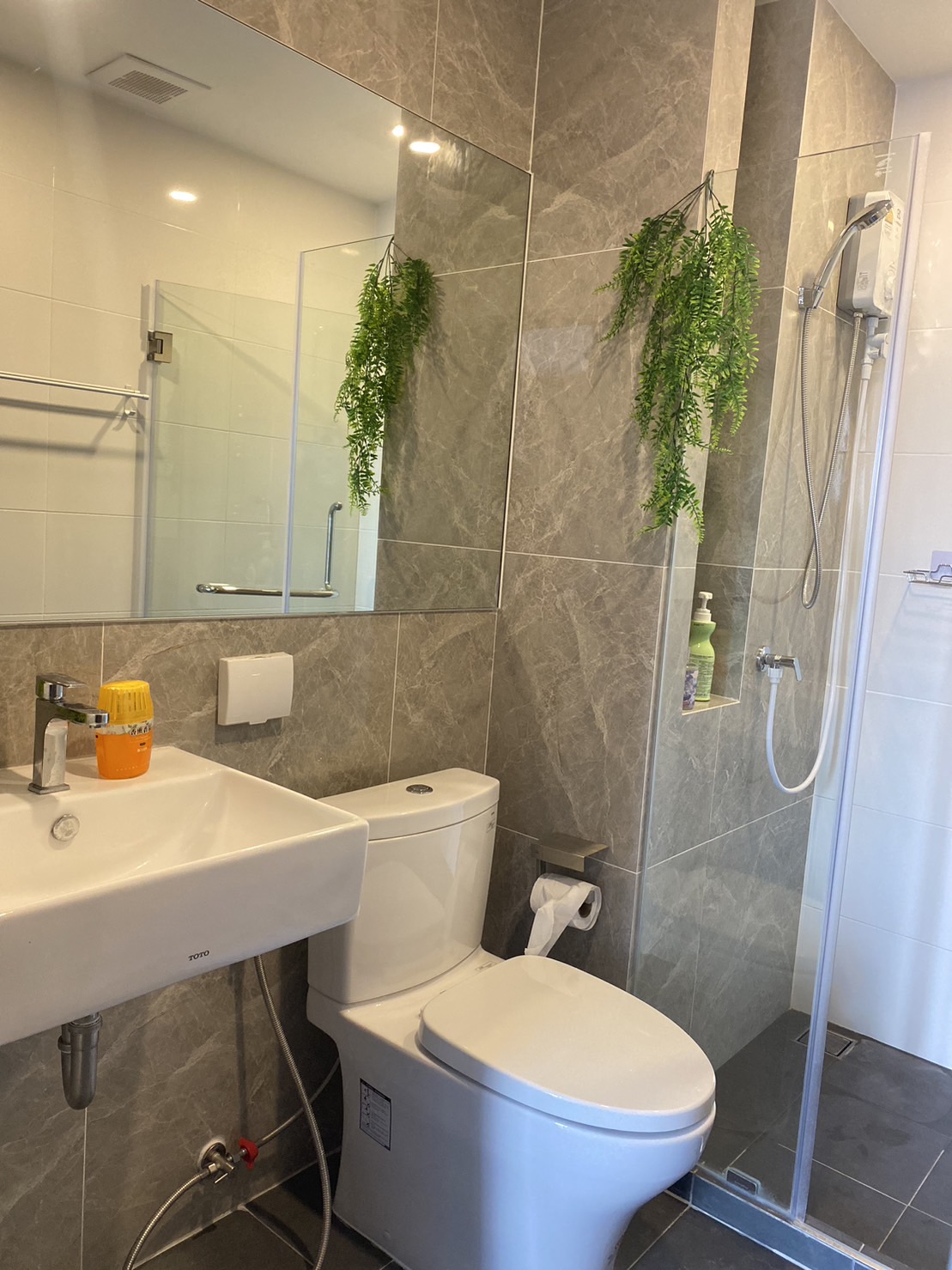 ให้เช่าคอนโด THE ORIGIN LADPRAO - BANGKAPI (ดิ ออริจิ้น ลาดพร้าว - บางกะปิ) ตกแต่งเฟอร์ครบ ใกล้เคียงแยกลำสาลี & เดอะมอลล์บางกะปิ