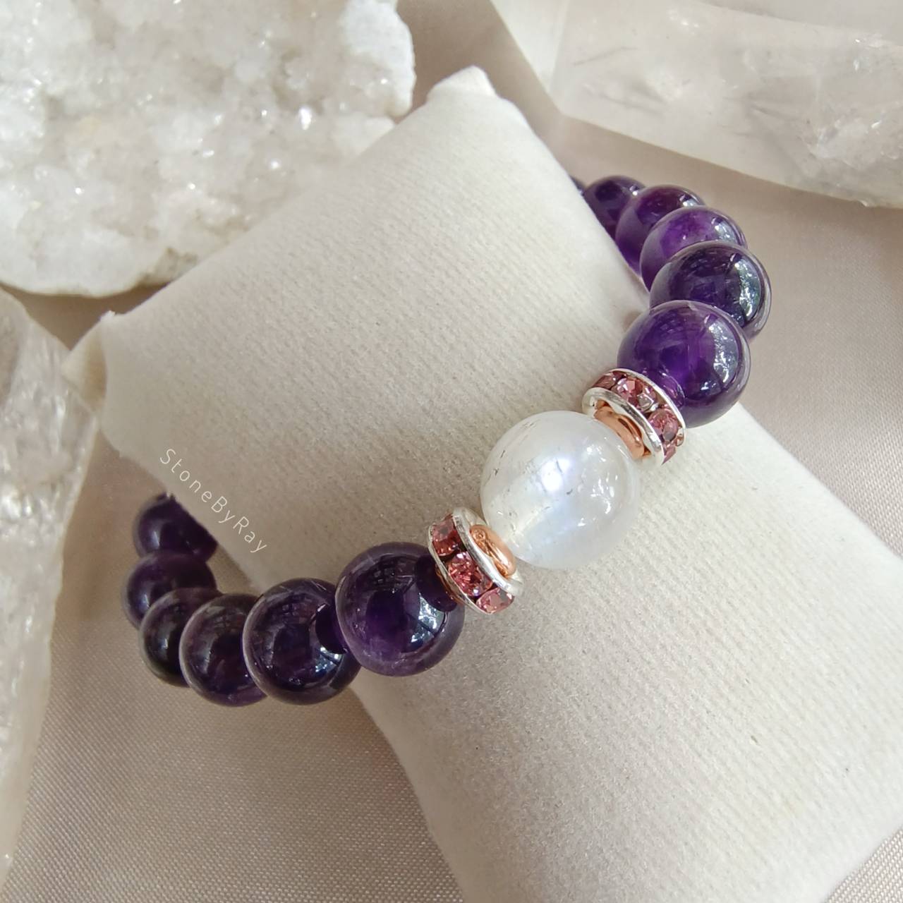 สร้อยข้อมือหินอเมทิสต์กับมูนสโตน Amethyst+Moonstone