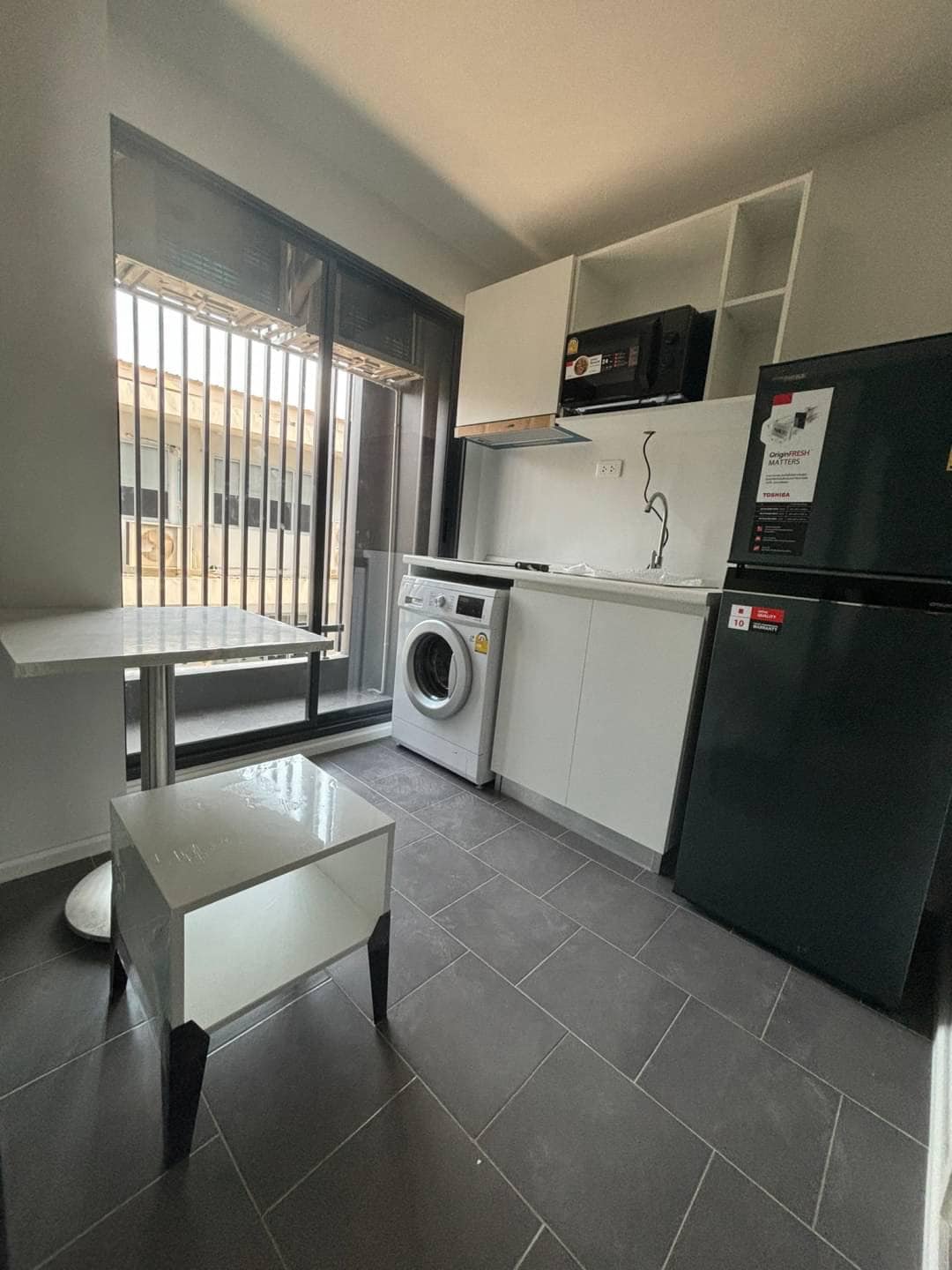 ปล่อยเช่าคอนโด Blue Sukhumvit 89 (บลู สุขุมวิท 89) - ห้องใหม่มือแรกจ้าเฟอร์เครื่องใช้ไฟฟ้าครบครั้น - การเดินทาง: ใกล้ BTS อ่อนนุชและบางจาก