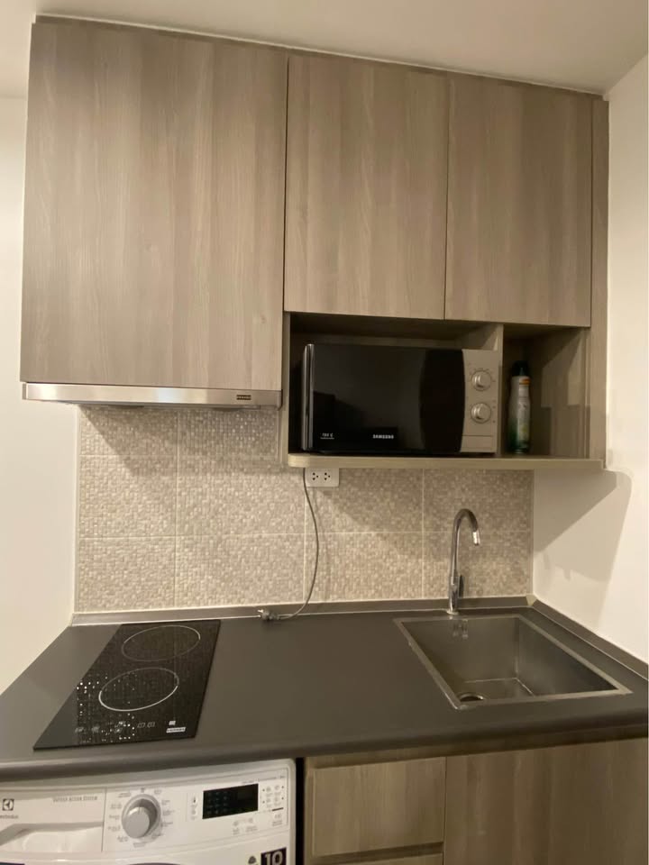 ให้เช่าคอนโด IDEO Mobi Bangsue Grand Interchange (ไอดีโอ โมบิ บางซื่อ แกรนด์ อินเตอร์เชนจ์) โซน รถไฟฟ้า MRT บางซื่อ เตาปูน 1ห้องนอน / 1ห้องน้ำ ขนาดห้อง 30 ตรม. ชั้น 15