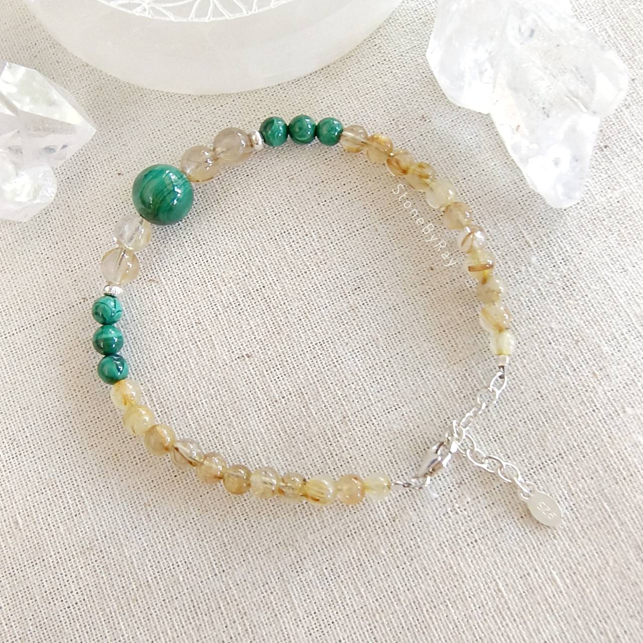 สร้อยข้อมือเงินหินมาลาไคต์กับไหมทอง Malachite