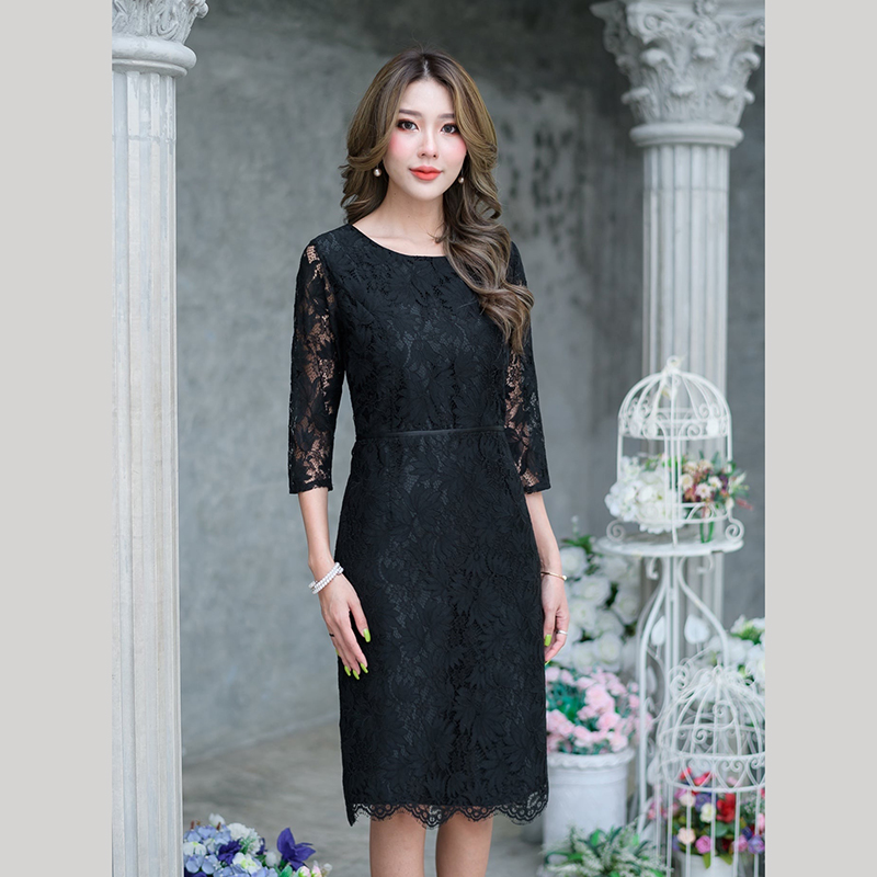 kudapy เดรสสั้นคอกลมสีดำ,สีฟ้ากรม แขนสามส่วน เดรสลูกไม้เนื้อนิ่ม ดีไซน์ทรงเรียบหรูใส่ง่ายได้ทุกโอกาสค่ะ มีซับในทั้งชุด แต่งซิปด้านหลัง