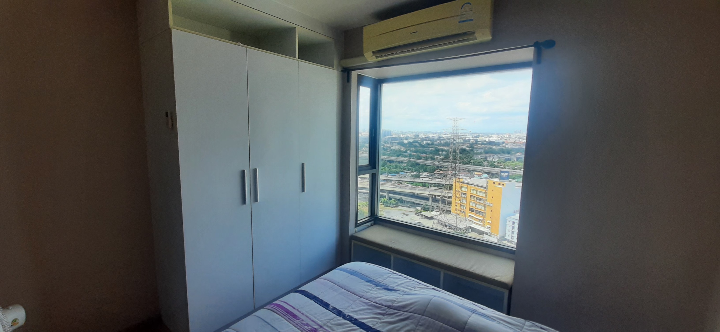 ปล่อยเช่าคอนโด Fuse mobius ramkhamhaeng - klongton (ฟิวส์ โมเบียส รามคำแหง - คลองตัน) โซน ARL รามคำแหง ห้องแบบ 1ห้องนอน / 1ห้องน้ำ ขนาดห้อง 32 ตรม. ชั้น 23 ตึก A