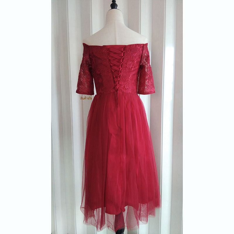 kudapy เดรสสั้นปาดไหล่สีแดง ชุดราตรีสั้นใส่ออกผ้าลูกไม้ เปิดไหล่ แขนสั้น กระโปรงผ้าโปร่งทรงบาน สวยหรู