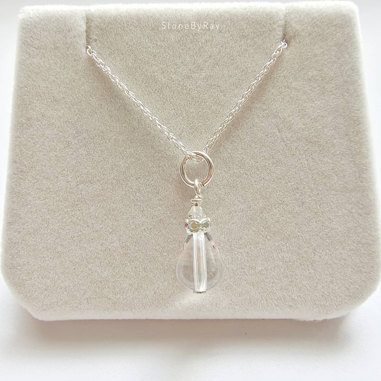 สร้อยคอเงินจี้หินคริสตัลควอตซ์ Crystal Quartz