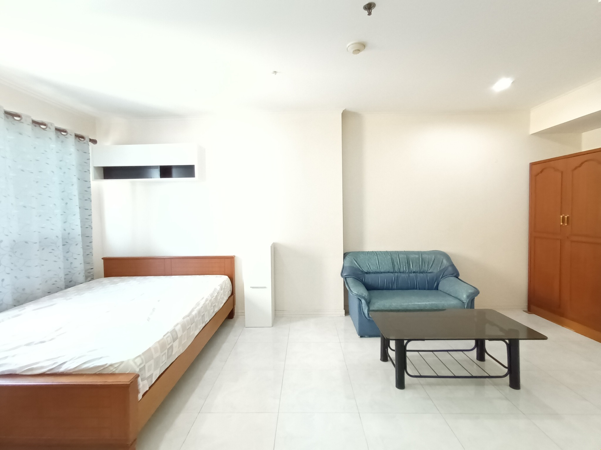 ให้เช่าคอนโด Lumpini Place Ratchada-Thapra (ลุมพินี เพลส รัชดา-ท่าพระ) - โซนพื้นที่ BTS ตลาดพลู - ห้องแบบ Studio 1ห้องน้ำ - ขนาดห้อง 30 ตรม. ชั้น 26 ตึก A