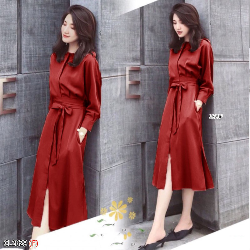 kudapy เดรสยาวสีแดง.ชมพู.น้ำตาล.กรม,ชมพูเข้ม,เทา สีพื้น ความยาวกำลังดี ติดกระดุมด้านหน้าแหวกด้านหน้า ชายกระโปรงผ่าข้าง