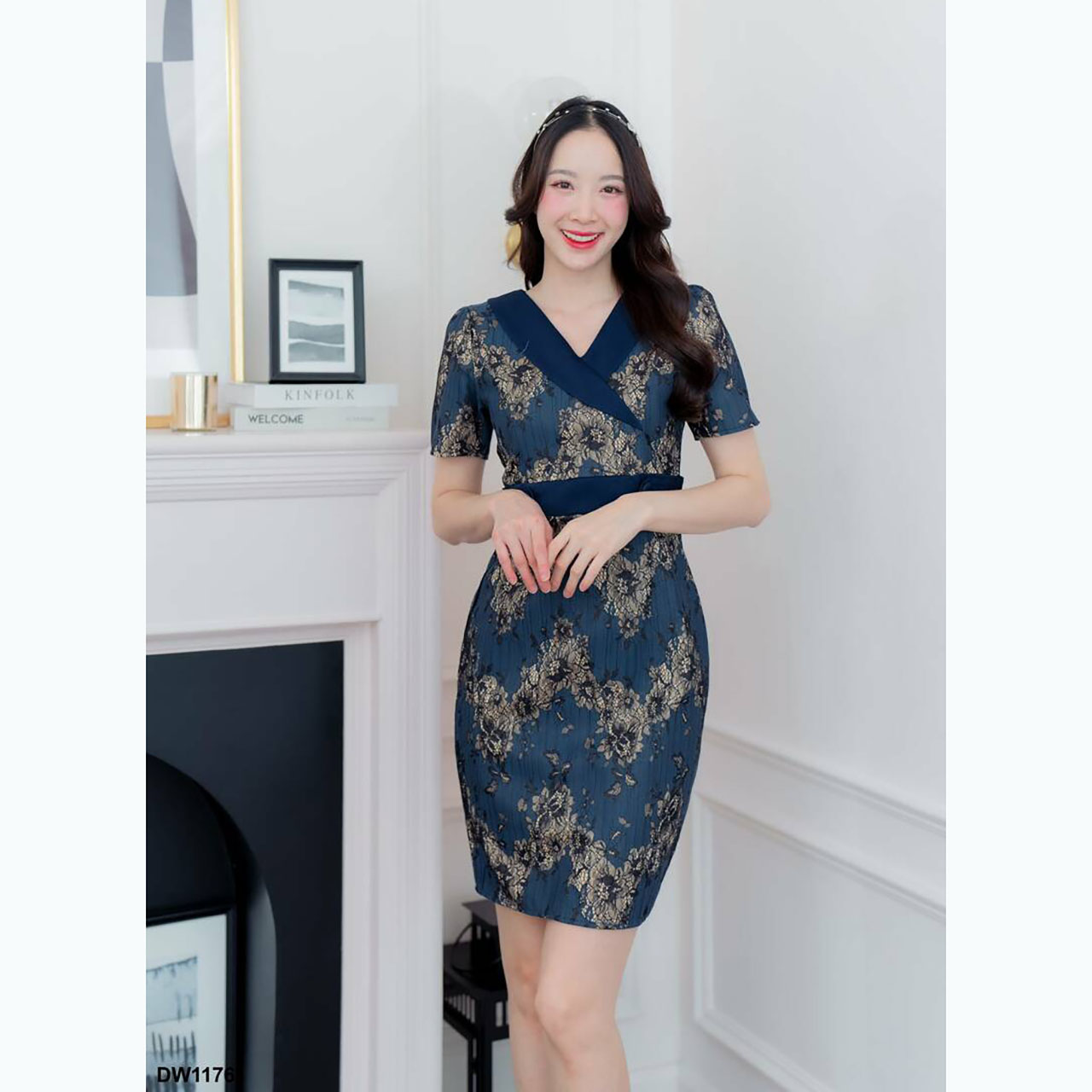 kudapy เดรสสั้นสีชมพู/สีกรม/สีฟ้า สูทแต่งกระดุมเอว ผ้าลูกไม้ ใส่ออกงานสวยดูดี