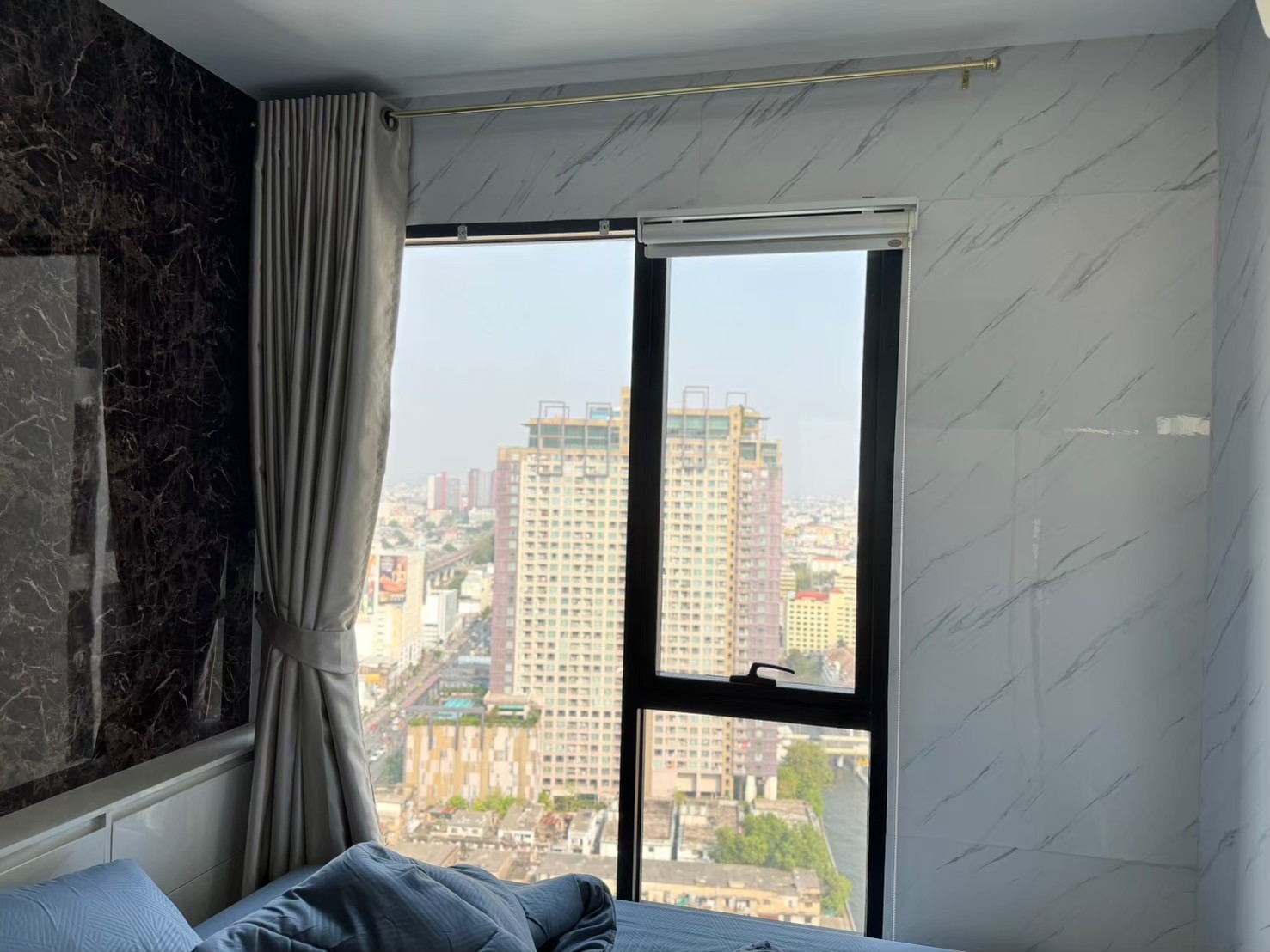 ให้เช่าห้องแบบ 1ห้องนอน 1ห้องน้ำ โซนพื้นที่ MRT เพชรบุรี ทองหล่อ คอนโด The Niche Pride Thonglor-Phetchaburi (เดอะ นิช ไพรด์ ทองหล่อ-เพชรบุรี) High Rise ขนาดห้อง 31 ตรม. ชั้น 28