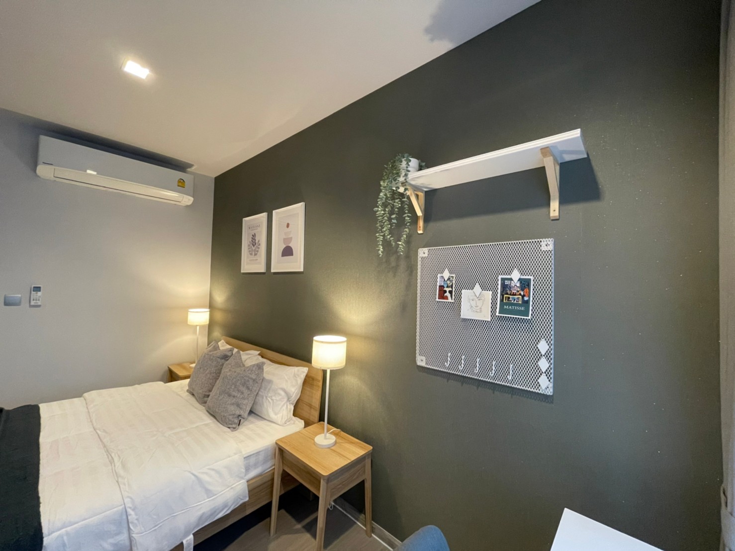 ห้องน่าอยู่ MRT พระราม 9 Life Asoke - Rama 9 ให้เช่าตกแต่งเฟอร์ครบ